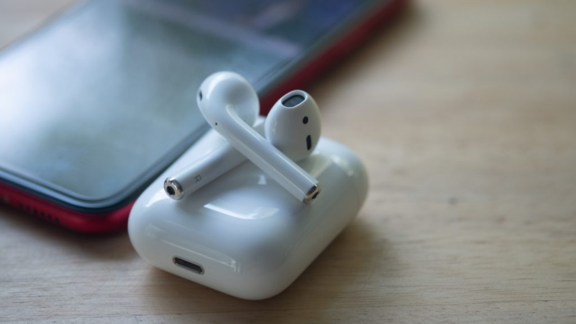 How to Store Earbuds Bemwireless